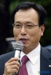 인사말하는 문성현 대표