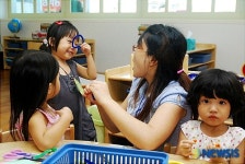 "선생님 얼굴이 동그래요"