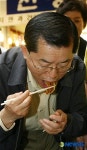 안주로는 빈대떡이 최고