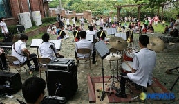 서울경찰악대 SOS어린이마을 방문