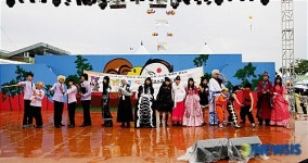 탈춤축제장을 찾은 다음 코스프레 동호회