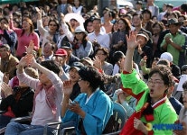 야단법석의 타악 공연, 한번 더 연호
