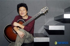 고은·신영복·이경임‥안치환 노래에 숨은 시인들