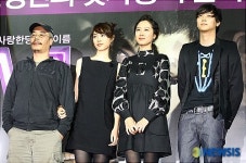 "키 순으로 섰어요" 영화 M의 감독과 배우들