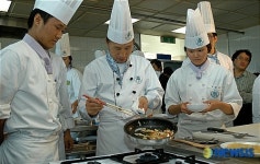 스파게티 만드는 이명박 후보
