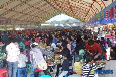 한우먹거리 축제를 찾은 방문객들