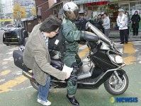 늦을땐 오토바이가 최고