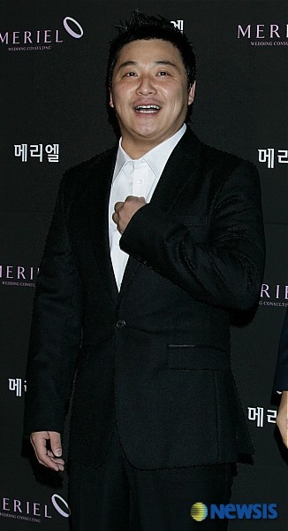 윤정수, 12살 연하 필라테스 강사와 올해 결혼 예정!