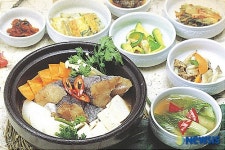 코모도호텔 부산 ‘생태탕 정식 특선’