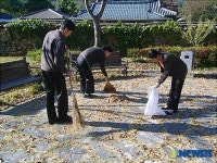 도로공사 단성영소 직원들,‘깨끗한 남사예담촌’ 환경정화활동 실시