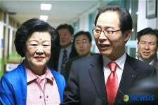 투표들 하셨나요?