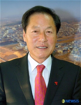 민선7대 영천시장으로 당선된 김영석 시장