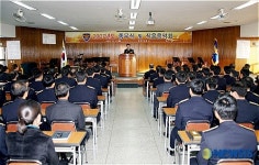 안동署, 음악이 있는 이색 종무식
