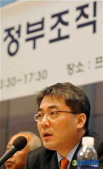 이창원 교수, 정부조직 이렇게 보안하자