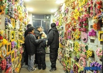 이른아침 용미리 추모의집 찾은 가족들