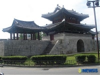 전주 풍남문은 밤새 안녕하셨나요