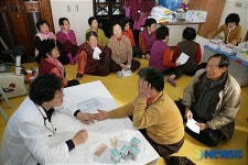 광양제철소 직원 2000명, 노인시설 봉사활동