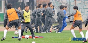 <동아시아축구>준비는 철저하게!