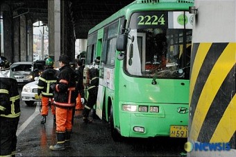 서울 구의동, 시내버스 교각 충돌 교통사고 발생