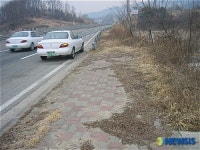 말끔해진 국도 34호선 버스승강장 주변