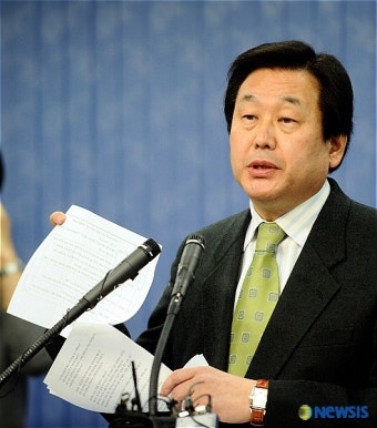 부적격 공천사례 보여주는 김무성 최고위원