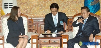이명박 대통령, Cantwell 미 상원의원 접견