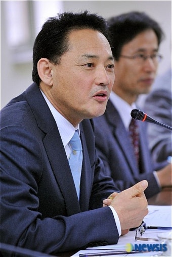 인사말 하는 유인촌 문화부장관