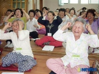 “한껏 웃어보세요, 건강해져요!”