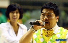 <종합>그룹 ‘거북이’ 터틀맨 사망