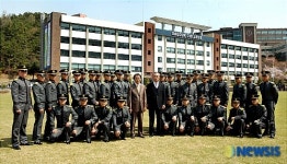 대덕대학 출신 육군3사관학교 생도들 방문