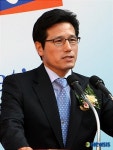 정병국 의원의 축사