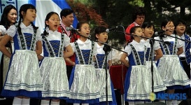 어린이 요들송 중창단의 요들송 합창