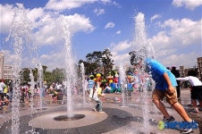 파란하늘 힌구름  어린이날