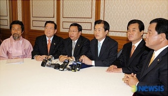쇠고기 정부고시 효력정지및 헌법소원 논의