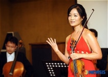 팬들과 만남 가진 바이올리니스트 김지연