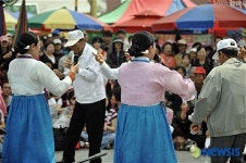 정선5일장 아리랑공연