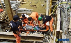 서대문소방서, 공사장 현장에서 추락한 인부 구조