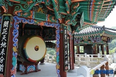 법고각과 범종각