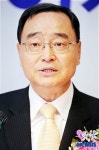 취임사하는 정홍원 이사장