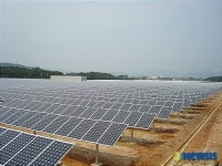 고창 태양광발전소의 제4구역 진행 모습