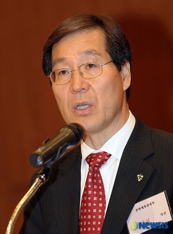 축사하는 김장실 문화체육관광부 제1차관