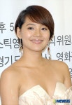 유진 미소가 사랑스러워