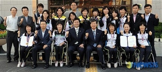 전국족구대회 우승한 한동네팀