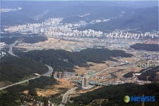 풀죽은 부동산 시장 하반기도 흐림