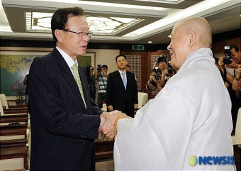 박희태 대표 조계사 지관 총무원장 예방