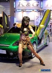 화려함 더하는 커스텀 페인팅카와 코스프레 모델들