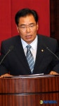 현안질문하는 백재현 의원
