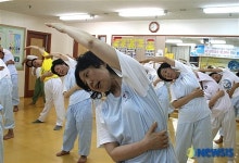 다이어트는 뇌파진동 기체조로