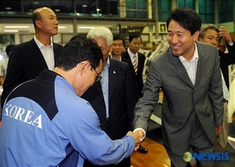 선수단 격려하는 오세훈 서울시장