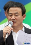 사료값 인상 철회해야